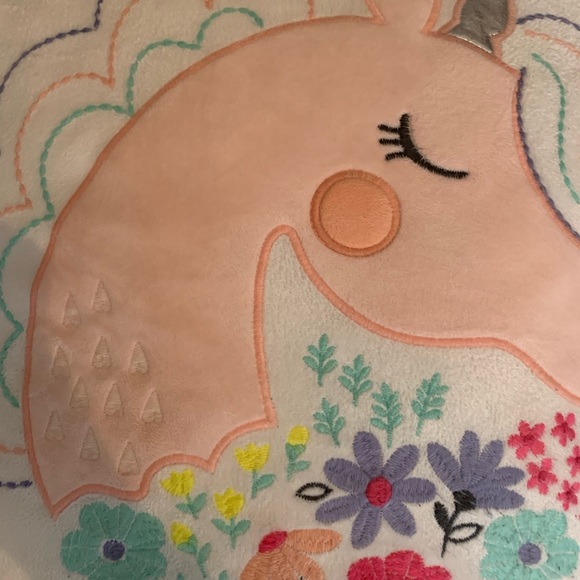 Sonoma unicorn decorative pillow size 16”x16” - Picture 3 of 6